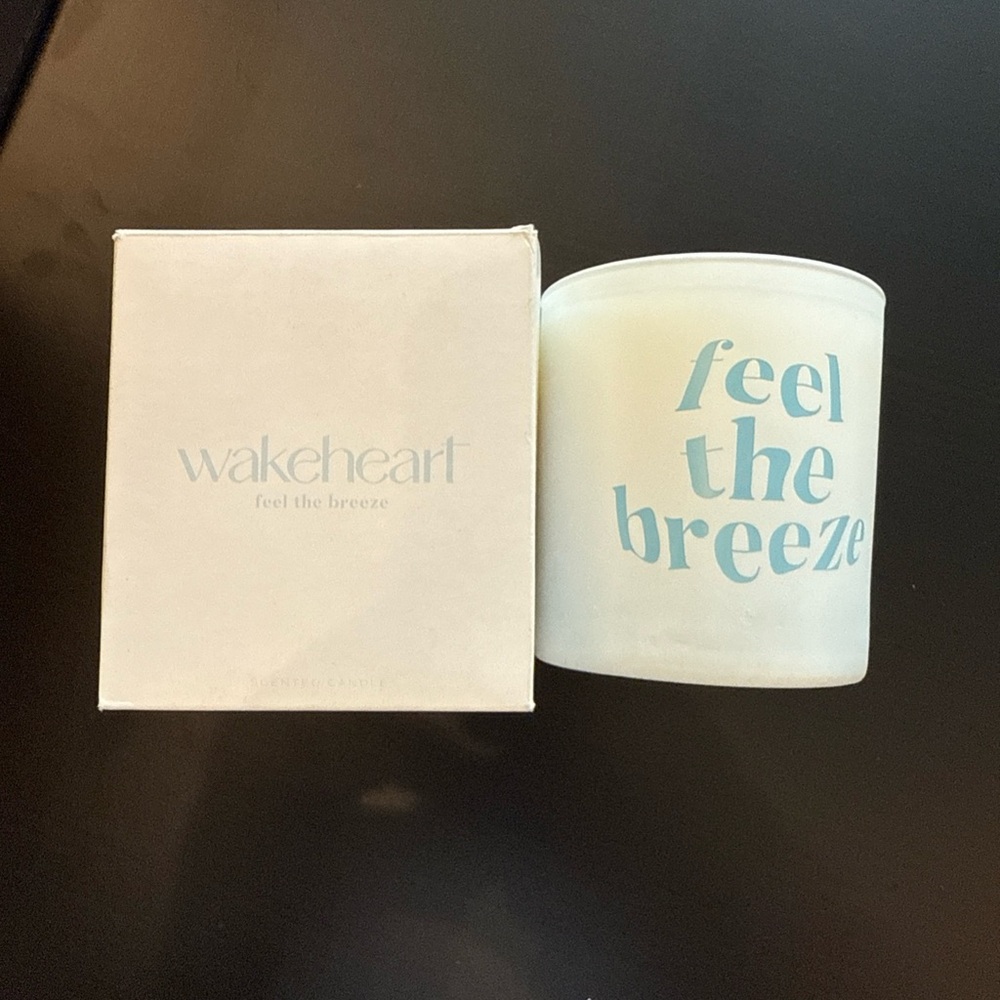 Wakeheart Candle – Feel The Breeze Scented Soy Wax 8oz Jar | New